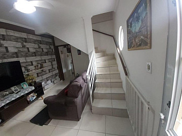 Bosque dos Eucaliptos, sobrado com 3 dorms