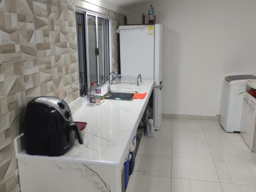 Vila das Flores, casa com 2 dorms