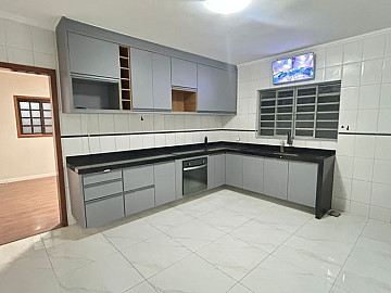 Bosque dos Ipes - Casa terrea com 3 dorms